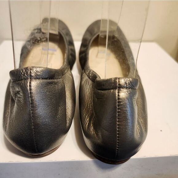 Vera Wang Lavender "Lillian" Pewter Leather Ballet Flats Sz.6 Ret.$225 - Picture 6 of 9